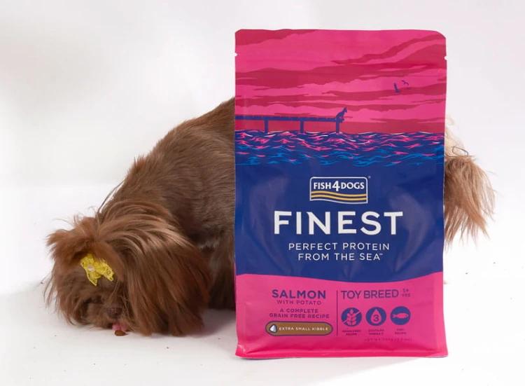 karma-dla-psa-fish4dogs-toy-breed-z-lososia-dla-ras-miniaturowych-pies1.jpg