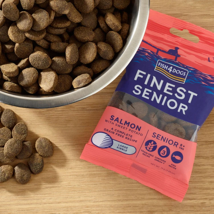 karma-dla-psa-fish4dogs-finest-senior-salmon-duza-granulka1.jpg